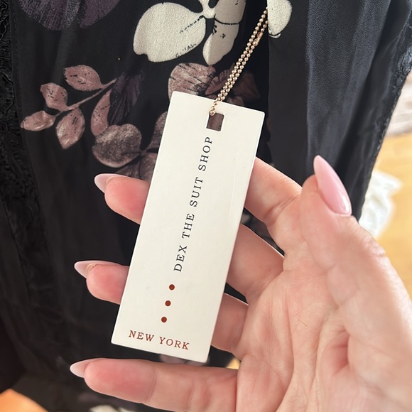 Dex the suit shop - Picture 4 of 4